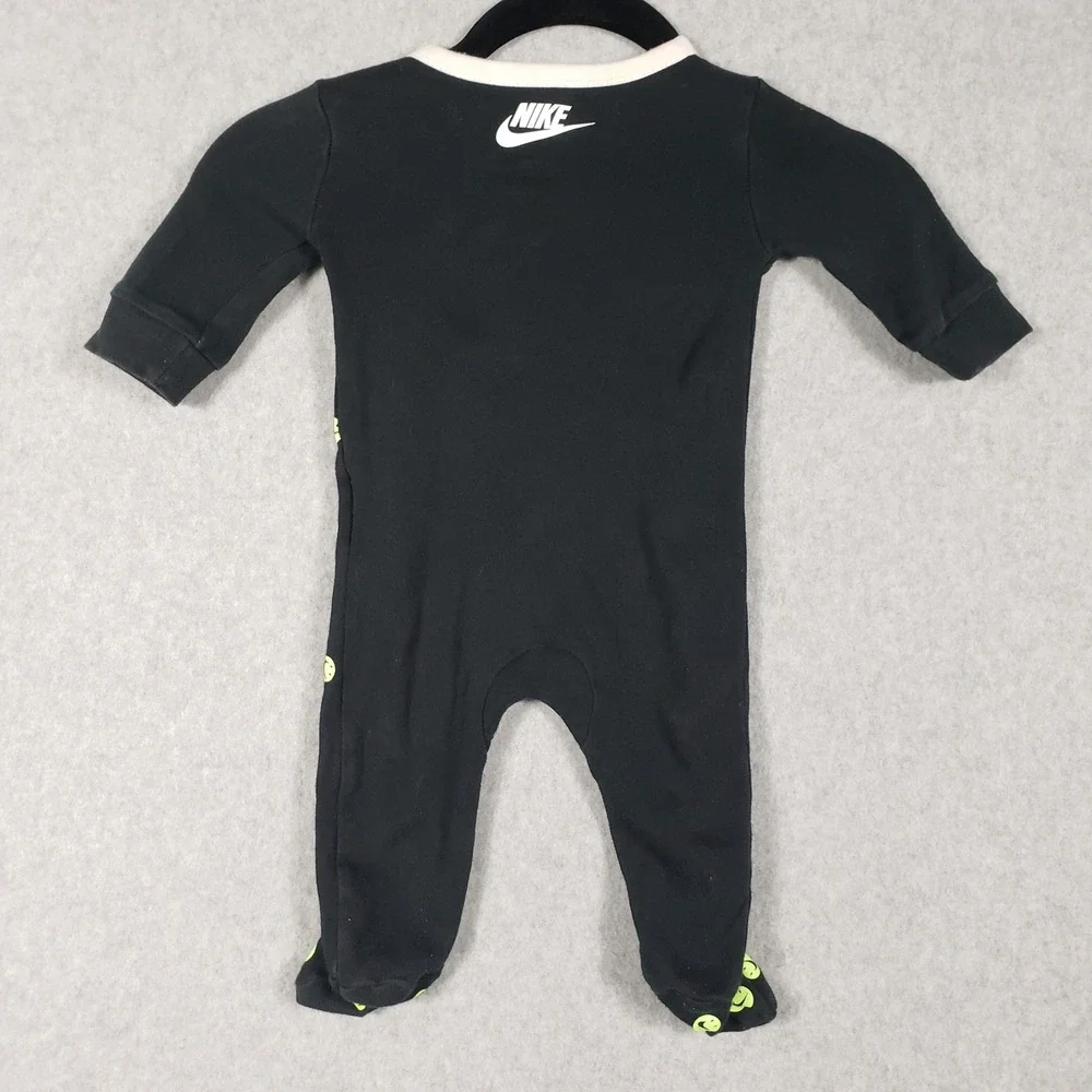 Nike Baby Boys Girls Black Smiley‎ Face Footed Pajamas Sleepsuit 6M
